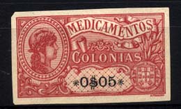 0663.jpg -     Lote:    663            Fiscais       Descrição:         Fiscais. Ultramar. 1917 - Medicamentos. PB2, $05 vermelho. Estampilha não denteada. Raro.        *       Valor Base:     &euro; 10,00     Valor Venda:     &euro; 26,00     