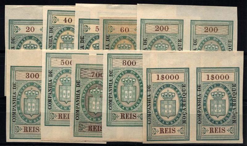 0677.jpg -     Lote:    677            Fiscais       Descrição:         Fiscais. Imposto de Selo. 1892 &mdash; Armas do Reino. Selos de Moçambique com sobrecarga Companhia da Moçambique. Lote composto por 10 pares de estampilhas de 20, 40, 50, 60, 200, 300, 500, 700, 800 e 1$000 reis. PB2, 4/6, 9, 10, 12, 13A, 14 e 16. Valor de catálogo &euro; 109,00 +++.        *       Valor Base:     &euro; 10,00     Valor Venda:     &euro; 12,00     