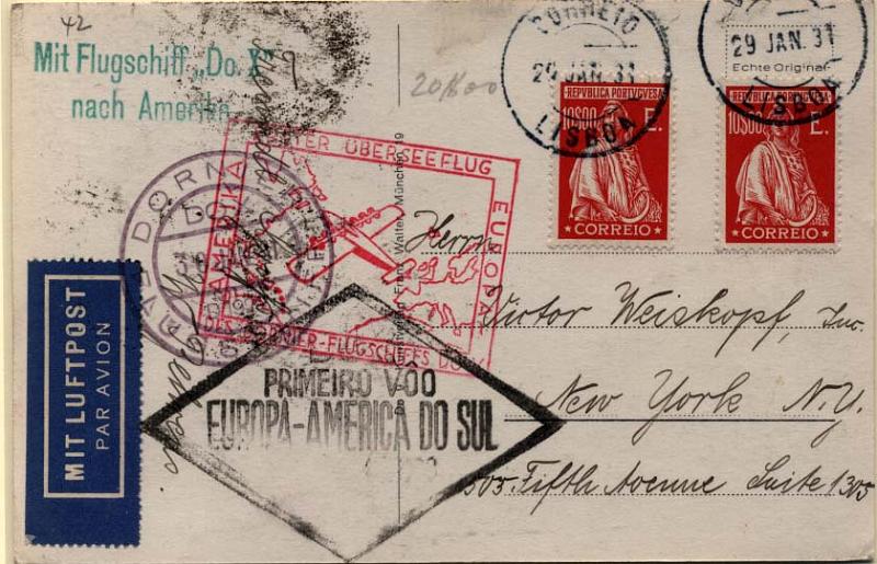 0694.jpg -     Lote:    694            Correio aéreo       Descrição:         1930 &mdash; 1.º Voo do DOX. Bilhete-postal circulado de Lisboa (29.01.31) para Nova York com dois selos de 10$00 tipo Ceres, emissão Londres CE416 (1.º porte para bilhetes postais). Carimbo romboidal batido a preto + carimbo comemorativo rectangular batido a vermelho + carimbo linear batido a verde "MIT FLUGSCHIFF DO.X / NACH AMERIKA". MB.        Aéreo       Valor Base:     &euro; 80,00     Valor Venda:     &euro; 100,00     