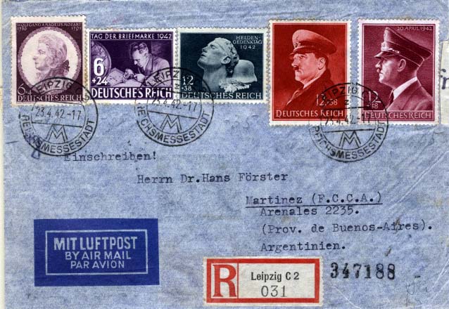 0748.jpg -     Lote:    748            Correio aéreo       Descrição:         2.ª Guerra Mundial. Lisboa como plataforma de encaminhamento de correio aéreo. Sobrescrito circulado registado de Leipzig (23.04.42) para a Argentina com trânsito por Lisboa (28.04.42). Censurado pelos alemães.        Aéreo       Valor Base:     &euro; 35,00     Valor Venda:     &euro; 35,00     