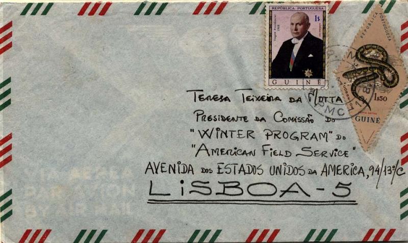 0831.jpg -     Lote:    831                   Descrição:         1961 &mdash; Guerra Colonial. Sobrescrito circulado do PMC-128 (07.03.68) para Lisboa, com selos CE300 e 323. Carimbo do PMC-128 batido a preto (Barreiros Gn-16). MB.        Carta       Valor Base:     &euro; 6,00     Valor Venda:     Retirado     