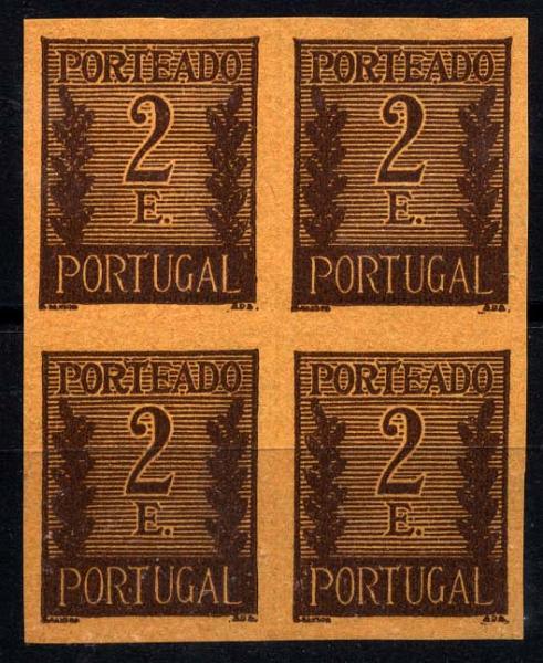 0888.jpg -     Lote:    888            Portugal       Descrição:         1940 &mdash; Porteado * Tipo "Algarismo ladeado de ramos". CE POR63, 2$00 castanho s/ salmão. Quadra de provas não denteadas, não gomadas, em papel médio. Não catalogadas por OM.        PRV       Valor Base:     &euro; 10,00     Valor Venda:     Retirado     