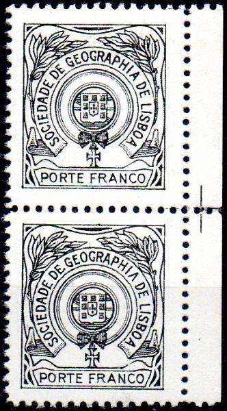 0902.jpg -     Lote:    902            Portugal       Descrição:         1937/38 &mdash; Sociedade de Geografia de Lisboa. Emblema da Sociedade com Cruz de Cristo. CE2&frac12;2. Par horizontal de provas a preto e branco sobre papel porcelana, denteada e gomada.        PRV       Valor Base:     &euro; 20,00     Valor Venda:     &euro; 20,00     