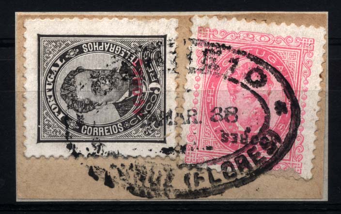 0968.jpg -     Lote:    968            Açores       Descrição:         1884/87 &mdash; D. Luís I, de frente com sobrecarga AÇORES. CE52 e 54. Fragmento com selos de 5 reis preto, papel porcelana, denteado 11 &frac12; e 20 reis carmim papel porcelana, denteado 11 &frac12; com a sobrecarga invertida. Obliterados com carimbo de dupla oval de STA CRUZ (FLORES). Não catalogada.        FRG       Valor Base:     &euro; 40,00     Valor Venda:     Retirado     