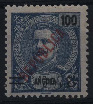 1001.jpg -     Lote:    1001            Angola       Descrição:         1919 &mdash; D. Carlos I tipo Mouchon com sobrecarga REPUBLICA local e sobretaxa. CE193, 2 &frac12; C s/ 100 reis azul. Selo com sobrecarga invertida.        **       Valor Base:     &euro; 5,00     Valor Venda:     &euro; 8,00     