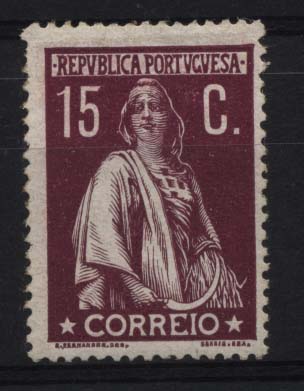 1252.jpg -     Lote:    1252            Portugal       Descrição:         1912 &mdash; Ceres. CE216, 15C lilás vermelho em papel porcelana médio, denteado 15x14. B. Valor de catálogo &euro; 327,00.        **       Valor Base:     &euro; 45,00     Valor Venda:     &euro; 46,00     