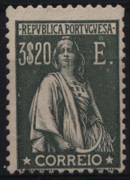 1263.jpg -     Lote:    1263            Portugal       Descrição:         1924/26 &mdash; Ceres. Novas taxas e cores. CE295, 3$20 verde oliva. Valor de catálogo &euro; 139,00.        ***       Valor Base:     &euro; 20,00     Valor Venda:     &euro; 20,00     