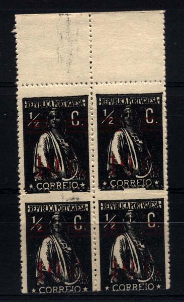 1277.jpg -     Lote:    1277            Portugal       Descrição:         1928/29 &mdash; Ceres, com sobretaxa. CE454, 10 s/ &frac12; C preto. Quadra em denteado 15x14, papel cartolina com o denteado deslocado. Valor de catálogo &euro; 188,00,        ***/**       Valor Base:     &euro; 24,00     Valor Venda:     &euro; 42,00     