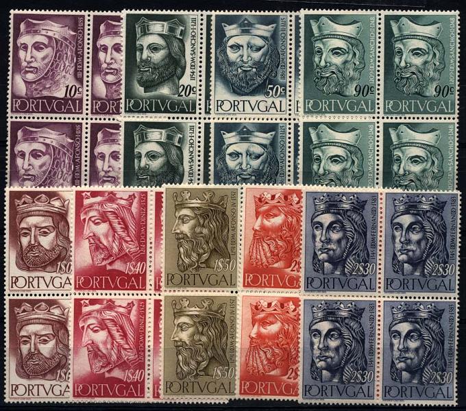 1344.jpg -     Lote:    1344            Portugal       Descrição:         1955 &mdash; Reis de Portugal da 1.ª Dinastia. CE806/814. Série completa em quadras. Valor de catálogo &euro; 300,80.        ***       Valor Base:     &euro; 45,00     Valor Venda:     Retirado     