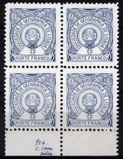 1427.jpg -     Lote:    1427            Portugal       Descrição:         1935/36 &mdash; Porte Franco. Sociedade de Geografia de Lisboa. CE SGL18, tipo FUNDO BRANCO. Quadra bordo inferior de folha. Valor de catálogo &euro; 6.120,00.        ***       Valor Base:     &euro; 1.600,00     Valor Venda:     &euro; 1700,00     
