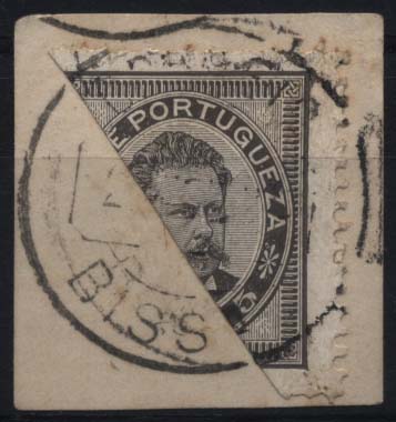 1540.jpg -     Lote:    1540            Guiné       Descrição:         1886 &mdash; D. Luís I. CE24, 5 reis preto. Fragmento com selo bipartido, obliterado com carimbo de BISSAU.        FRG       Valor Base:     &euro; 10,00     Valor Venda:     &euro; 22,00     