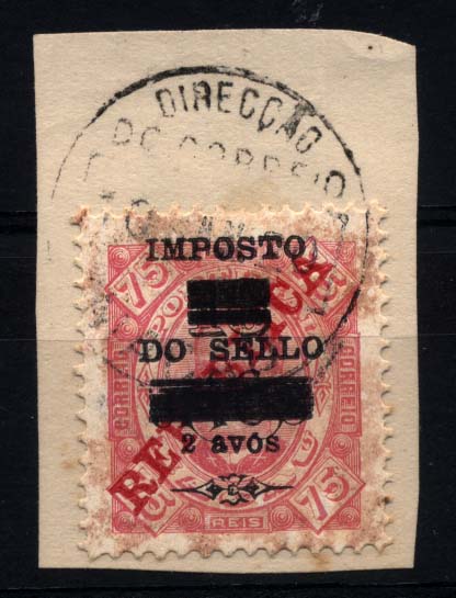 1631.jpg -     Lote:    1631            Macau       Descrição:         1920 &mdash; Imposto Postal. D. Carlos I. Selo Fiscal Postal. Não catalogado. Fragmento de papel com selo de 2 avos s/ 18 avos s/ 75 reis, obliterados com carimbo da DIRECÇÃO / DO CORREIO / MACAU / 10 JAN 20"        FRG       Valor Base:     &euro; 120,00     Valor Venda:     &euro; 120,00     