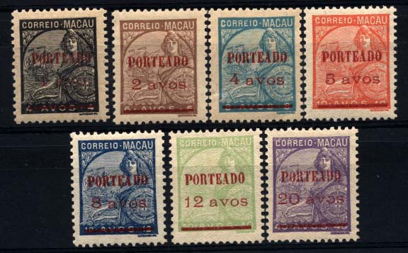 1650.jpg -     Lote:    1650            Macau       Descrição:         1949 &mdash; Porteado. Tipo Padrões, com sobrecarga. CE POR44/50. Série completa. Valor de catálogo &euro; 36,75.        **       Valor Base:     &euro; 10,00     Valor Venda:     &euro; 20,00     