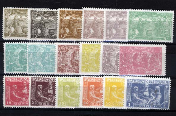 1667.jpg -     Lote:    1667            Moçambique       Descrição:         1920 &mdash; Mutilados de Guerra. CE206/223. Série completa. Valor de catálogo &euro; 95,55.        ***       Valor Base:     &euro; 22,00     Valor Venda:     &euro; 34,00     