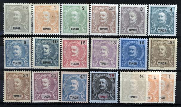 1715.jpg -     Lote:    1715            Timor       Descrição:         1898/1900 &mdash; D. Carlos I tipo Mouchon. Emitidos com e sem goma. CE58/73. Série completa. Valor de catálogo &euro; 82,85.        **/*       Valor Base:     &euro; 20,00     Valor Venda:     &euro; 48,00     