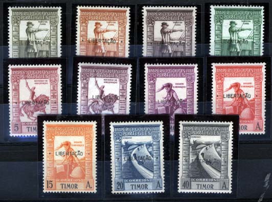 1734.jpg -     Lote:    1734            Timor       Descrição:         1947 &mdash; Império Colonial Português, com sobrecarga "LIBERTAÇÃO". CE250/260. Série completa. Valor de catálogo &euro; 258,95.        **       Valor Base:     &euro; 65,00     Valor Venda:     &euro; 80,00     