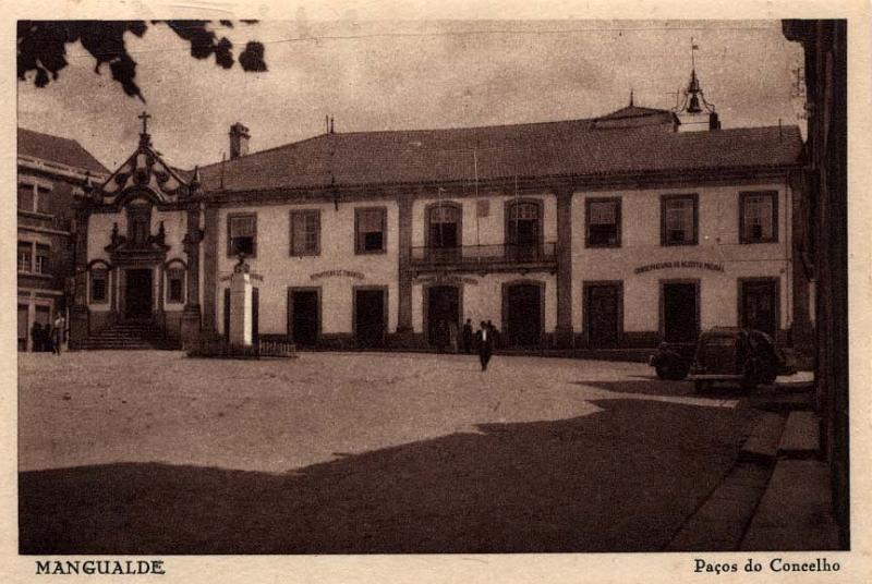 2234.jpg -     Lote:    2234      Lotes pelo Correio             Descrição:         Mangualde. Dois postais e duas reproduções fotográficas de postais, incluindo um da Antiga Estação do Caminho de Ferro.        PI       Valor Base:     &euro; 4,00     Valor Venda:     Retirado     