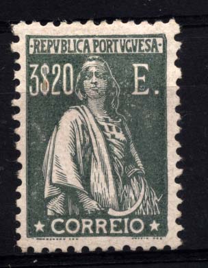 2380.jpg -     Lote:    2380      Lotes pelo Correio      Portugal       Descrição:         1924/26 &mdash; Ceres. Novas cores e taxas. CE295, 3$20 verde oliva. Valor de catálogo &euro; 77,00.        **       Valor Base:     &euro; 10,00     Valor Venda:     Retirado     