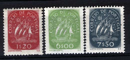 2408.jpg -     Lote:    2408      Lotes pelo Correio      Portugal       Descrição:         1948/49 &mdash; Caravela. Novos valores e cores. CE698, 703 e 704, 1$20, 6$00 e 7$50. Valor de catálogo &euro; 365,45.        ***       Valor Base:     &euro; 45,00     Valor Venda:     Retirado     