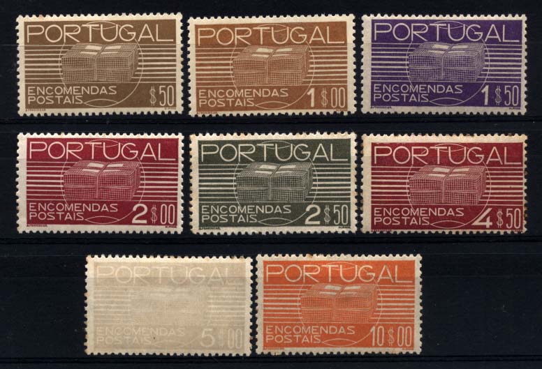2442.jpg -     Lote:    2442      Lotes pelo Correio      Portugal       Descrição:         1936 &mdash; Encomenda Postal. CE EP18/25. Série completa. Alguns selos com ligeiros pontos de óxido. Valor de catálogo &euro; 60,55.        **       Valor Base:     &euro; 6,00     Valor Venda:     Retirado     