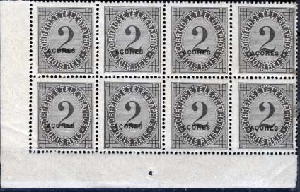 2458.jpg -     Lote:    2458      Lotes pelo Correio      Açores       Descrição:         1885 &mdash; Taxa de Telegramas, com sobrecarga "Açores" a preto. CE51, 2 reis preto. Denteado 13 &frac12;. Bloco de 8 selos. Valor de catálogo &euro; 61,20.        ***       Valor Base:     &euro; 10,00     Valor Venda:     Retirado     
