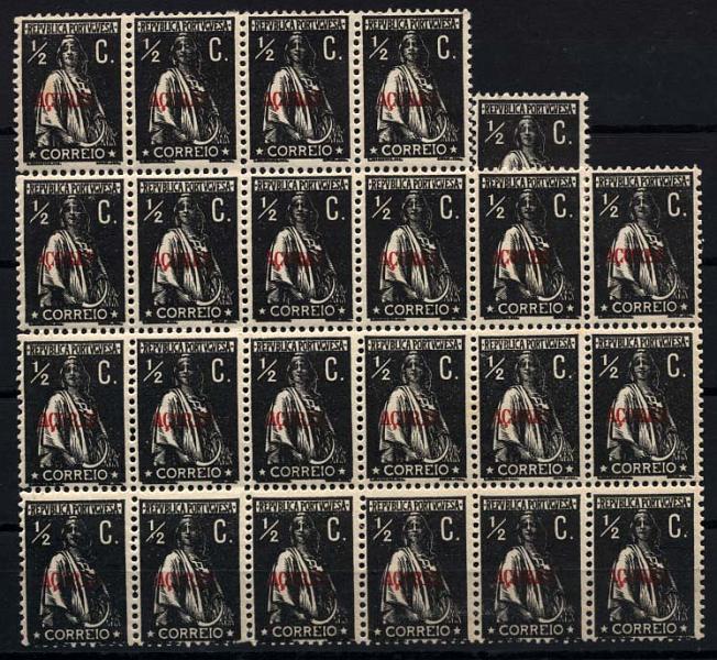 2461.jpg -     Lote:    2461      Lotes pelo Correio      Açores       Descrição:         1912/13 - Ceres. Selos do Continente com sobrecarga "Açores". CE150, &frac12; ctv preto, denteado 12 x 11 &frac12;. Lote composto por bloco de 22 selos (um selo com ponto de óxido) e selo isolado.         ***/**       Valor Base:     &euro; 6,00     Valor Venda:     &euro; 6,00     