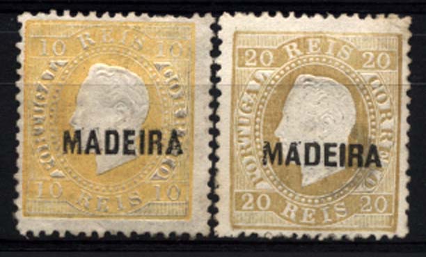 2478.jpg -     Lote:    2478      Lotes pelo Correio      Madeira       Descrição:         1871/76 &mdash; D. Luís I. Fita direita. CE15/16, 10 reis amarelo + 20 reis bistre, denteado 12 &frac12;, sobrecarga A e B respectivamente. Valor de catálogo &euro; 115,50.        **/*       Valor Base:     &euro; 20,00     Valor Venda:     Retirado     