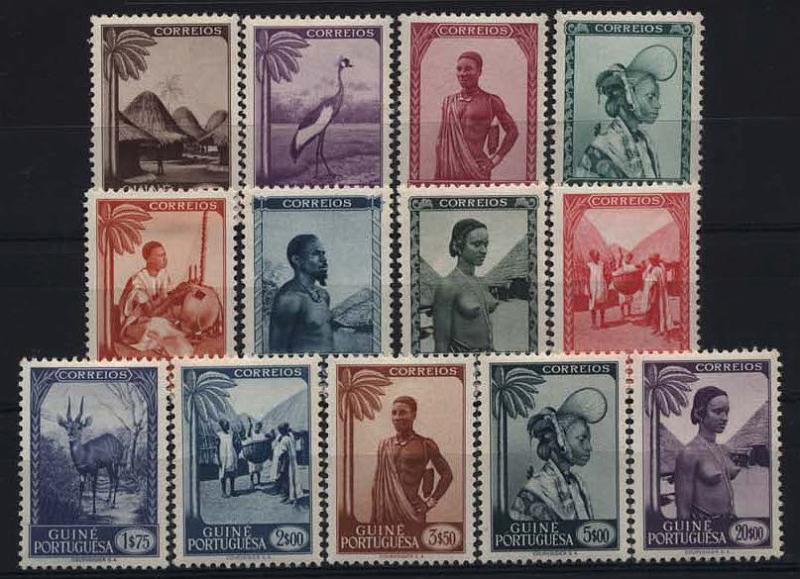 2490.jpg -     Lote:    2490      Lotes pelo Correio      Guiné       Descrição:         1948 &mdash; Motivos da Guiné. CE248/260. Série completa. Alguns selos com ligeiríssimos pontos de óxido. Lote a ver. Valor de catálogo &euro; 101,00.        ***/**       Valor Base:     &euro; 12,00     Valor Venda:     &euro; 18,00     