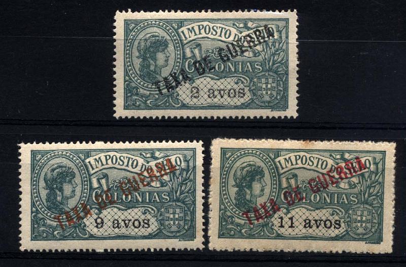 2506.jpg -     Lote:    2506      Lotes pelo Correio      Macau       Descrição:         1919 &mdash; Imposto Postal. Selos fiscais das Colónias, com sobrecarga "TAXA DE GUERRA". Lote de 3 selos dos valores de 2, 9 e 11 avos. Selos de 9 e 11 avos com pontos de óxido no verso. Lote a ver.        **       Valor Base:     &euro; 5,00     Valor Venda:     &euro; 13,00     
