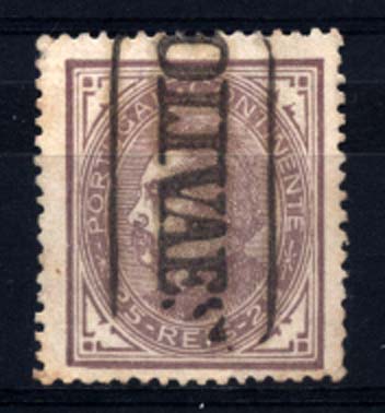 2538.jpg -     Lote:    2538      Lotes pelo Correio      Portugal       Descrição:         Carimbos nominativos. 1880/81 &mdash; D. Luís I. De perfil. CE54, 25 reis vermelho-violeta, denteado 13 &frac12;. Selo obliterado com carimbo batido a preto de "OLIVAES".        O       Valor Base:     &euro; 6,00     Valor Venda:     &euro; 6,00     