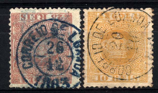 2574.jpg -     Lote:    2574      Lotes pelo Correio      Diversos       Descrição:         Carimbos de duplo círculo sem palmas. Lote de dois selos tipo Coroa de 10 reis amarelo e 25 reis carmim, denteado 12 &frac12;, obliterados com carimbos "CORREIO DE LOANDA", um batido a azul e outro a preto.        O       Valor Base:     &euro; 6,00     Valor Venda:     &euro; 6,00     