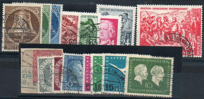 2639.jpg -     Lote:    2639      Lotes pelo Correio             Descrição:      Alemanha *   Lote de 15 selos usados, incluindo Alemanha Ocidental Yv33, Berlim Yv90, Alemanha Oriental Y39. Valor de catálogo aproximado de &euro;150,00.        O       Valor Base:     &euro; 15,00     Valor Venda:     &euro; 15,00     
