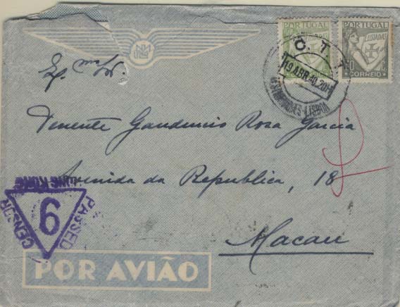 0862.jpg -     Lote:    862            Correio Aéreo       Descrição:         1940 &mdash; Lisboa / Macau via Marselha. Sobrescrito circulado por via aérea de Lisboa (19.04.40) para Macau (05.05.40) com trânsito por Marselha (22.04.40) e Hong Kong (01.05.40) com selos tipo Lusíadas de $30 e 5$00 CE530 e 544. Censura de Hong Kong.        Aéreo       Valor Base:     &euro; 10,00     Valor Venda:     &euro; 20,00     