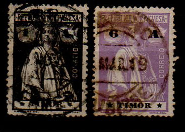 1938.jpg -     Lote:    1938            Timor       Descrição:         Carimbos circulares datados. 1913 &mdash; Ceres. Lote de dois selos de 1 e 6 avos CE163 e 167 obliterados com carimbos batidos a preto de ERMERA e MAUBISSE.        O       Valor Base:     &euro; 8,00     Valor Venda:     &euro; 22,00     