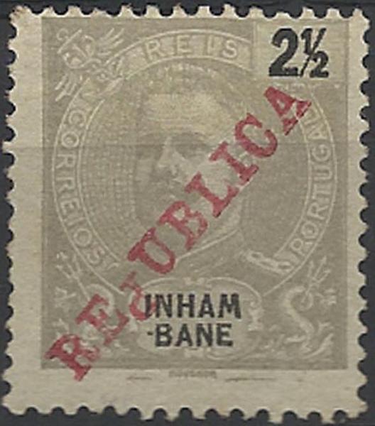 0061.jpg -     Lote:    61      Colecção Império      Inhambane       Descrição:         1911 &mdash; D. Carlos I, com sobrecarga REPUBLICA da Casa da Moeda. CE32, 2 &frac12; reis cinzento. Selo com a letra "P" invertida na sobrecarga REPUBLICA.         *       Valor Base:     &euro; 15,00     Valor Venda:     &euro; 70,00     