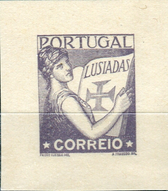 0124.jpg -     Lote:    124      Colecção "Os Lusíadas"             Descrição:         1926 &mdash; Lusíadas. Cunho I. Prova de artista, sem a legenda do valor, desenho de Arnaldo Fragoso, já com a legenda "CORREIO" (grande) e duas estrelas, sobre papel porcelana e calandrado.        PRV       Valor Base:     &euro; 20,00     Valor Venda:     Retirado     