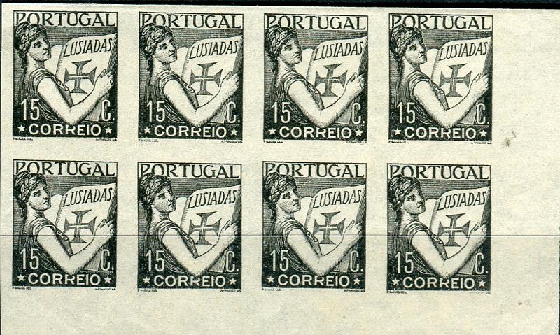 0156.jpg -     Lote:    156      Colecção "Os Lusíadas"             Descrição:         1931 &mdash; Lusíadas. 15C. Bloco de 8 provas, canto inferior direito de folha, em papel branco muito fino, sem goma. Não denteadas. Cor e papel não aprovados para esta taxa.        PRV       Valor Base:     &euro; 15,00     Valor Venda:     Retirado     