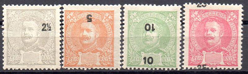 0819.jpg -     Lote:    819            Portugal       Descrição:         1895/1905 &mdash; D. Carlos I. Lote de 4 selos: CE 126, 2 &frac12; reis com taxa deslocada; CE127, 5 reis com taxa invertida; CE128, 10 reis com dupla taxa, sendo uma invertida e CE141, 25 reis com a taxa deslocada.        **       Valor Base:     &euro; 12,00     Valor Venda:     &euro; 14,00     