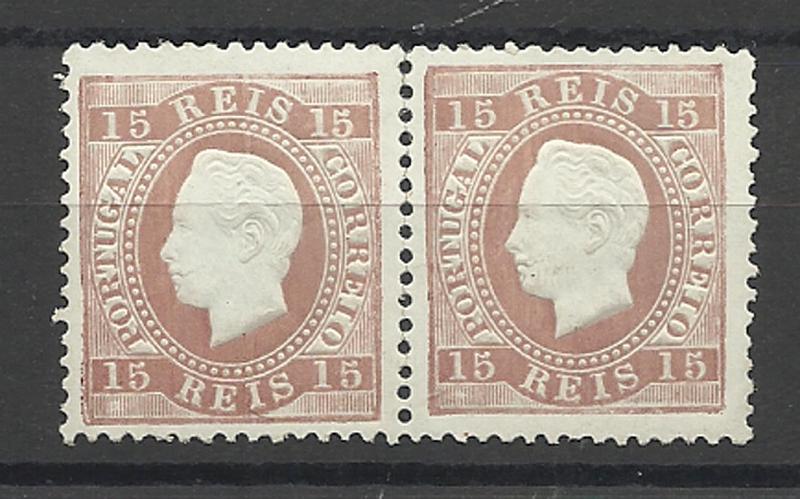 1054.jpg -     Lote:    1054            Portugal       Descrição:         1870/76 &mdash; D. Luís I, fita direita. CE38, 15 reis castanho, papel liso, denteado 12 &frac12;. Par horizontal. Valor de catálogo &euro; 360,00.        **       Valor Base:     &euro; 50,00     Valor Venda:     Retirado     