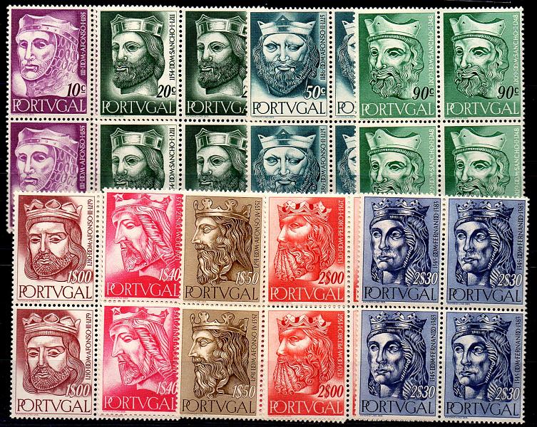 1156.jpg -     Lote:    1156            Portugal       Descrição:         1955 &mdash; Reis de Portugal da 1.ª Dinastia. CE806/814. Série completa em quadras. Valor de catálogo &euro; 300,80.        ***       Valor Base:     &euro; 30,00     Valor Venda:     &euro; 38,00     