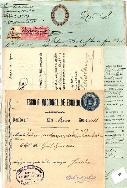 2203.jpg -     Lote:    2203      Lotes pelo Correio       Fiscais        Descrição:         Fiscais. Lote com 14 documentos e de 30 documentos com diversas estampilhas fiscais de bom valor: IS, PB 48, 79, 249, 252, 267, 273, 283, 289, 700, 1085, 1096, 1172, 1219, 1443/45, etc., Administrativos. PB 59.         Lote       Valor Base:     &euro; 5,00     Valor Venda:     &euro; 9,00     