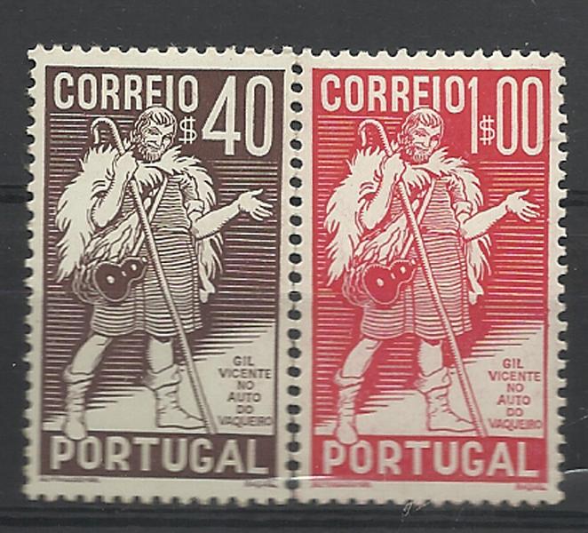 2393.jpg -     Lote:    2393      Lotes pelo Correio       Portugal       Descrição:         1937 &mdash; 4.º Centenário da Morte de Gil Vicente. CE577/78. Série completa. Valor de catálogo &euro; 62,30.        ***       Valor Base:     &euro; 12,00     Valor Venda:     &euro; 12,00     