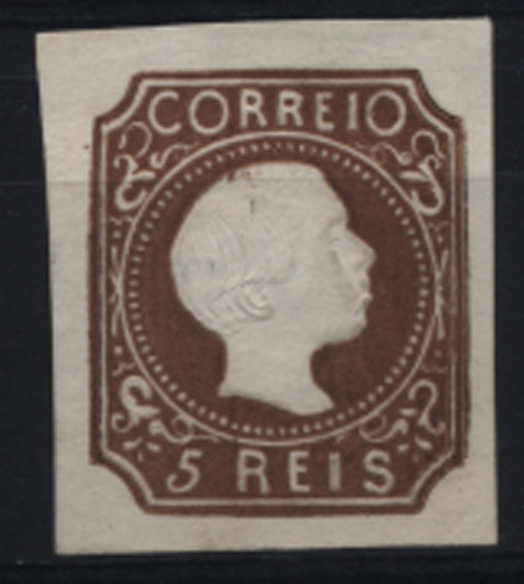 2709.jpg -     Lote:    2709      Lotes pelo Correio       Portugal       Descrição:         Reimpressões de 1885 * 1855/56 &mdash; D. Pedro V. Cabelos lisos. CE5, 5 reis castanho vermelho, com boas margens. Valor de catálogo &euro; 110,00.        R*       Valor Base:     &euro; 10,00     Valor Venda:     &euro; 10,00     