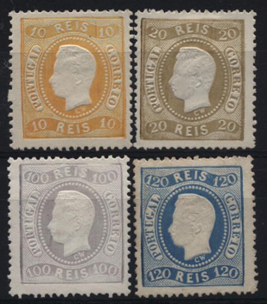 2724.jpg -     Lote:    2724      Lotes pelo Correio       Portugal       Descrição:         Reimpressões de 1885 * 1867/70 &mdash; D. Luís I. Fita curva, denteados. Lote de 4 reimpressões com valores de 10, 20, 100 e 120 reis CE28, 29, 33 e 34, em denteado 13 &frac12;. Valor de catálogo &euro; 260,00.        R*       Valor Base:     &euro; 25,00     Valor Venda:     &euro; 30,00     