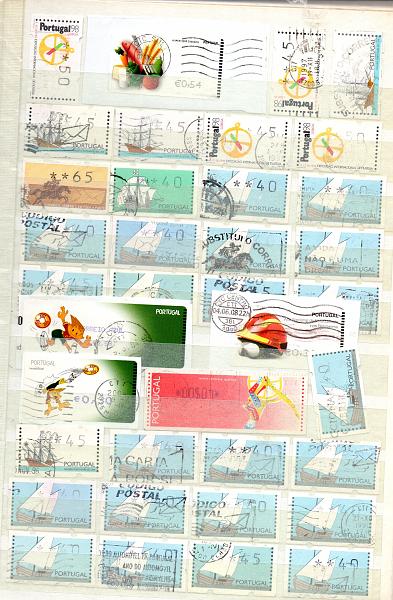 2809.jpg -     Lote:    2809      Lotes pelo Correio              Descrição:      Portugal e Espanha.   Classificador com etiquetas de Portugal e Espanha. Lote a ver.        Lote       Valor Base:     &euro; 15,00     Valor Venda:     Retirado     