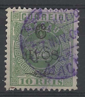 1638.jpg -     Lote:    1638            Macau        Descrição:         1902 &mdash; Tipo Coroa, com sobretaxa. CE101, 10 reis verde, denteado 11 &frac12;, obliterado com carimbo batido a violeta "DIRECÇÃO / DO CORREIO / DE / MACAU".         O       Valor Base:     &euro; 10,00     Valor Venda:     &euro; 14,00       