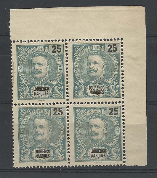 1713.jpg -     Lote:    1713            Lourenço Marques        Descrição:         1898/1901 &mdash; D. Carlos I Mouchon. CE37, 25 reis verde-azul. Quadra, canto de folha em denteado 13 &frac12;. Valor de catálogo &euro; 284,00.         *       Valor Base:     &euro; 50,00     Valor Venda:     Retirado     