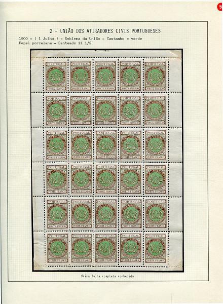 001 (56).jpg -     Lote:    1                   Descrição:         SELOS PRIVATIVOS DE PORTUGAL &mdash; Coleção especializada, com estudo das emissões da Cruz Vermelha Portuguesa, União dos Atiradores Civis Portugueses, Assistência Nacional aos Tuberculosos e Sociedade de Geografia de Lisboa, incluindo selos novos e usados, sobrescritos circulados, provas, erros, ensaios, etc.. Montada em 130 folhas de exposição tipo Lindner, provavelmente o maior espólio jamais reunido destas emissões, com exemplares de grande raridade e alguns deles únicos. Esta coleção participou em diversas exposições nacionais e internacionais, obtendo sempre medalha de ouro nas participações nacionais e bilaterais com Espanha e Brasil (Iberphila, Philaibéria e Lubrapex), com a pontuação máxima de 89 pontos em 100 nas exposições Philaibéria'02 em Santo André e Philaibéria'04 em Estremoz. Foram-lhe ainda atribuídos diversos prémios especiais e felicitações do júri pela qualidade do material filatélico e originalidade.         Lote       Valor Base:     &euro; 35.000,00     Valor Venda:     &euro;      