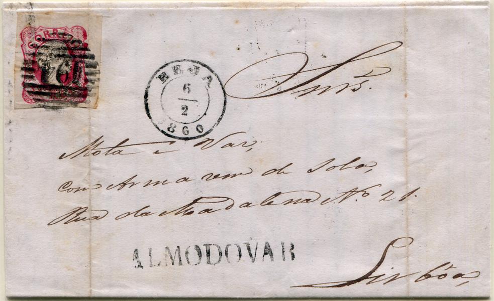 263.jpg -     Lote:    263                   Descrição:         1856/58 &mdash; D. Pedro V. Cabelos anelados. MF13, 25 reis carmim rosa, com duas margens de luxo e duas normais, em carta circulada de S. Brás (04.02.60) para Lisboa (07.02.60) com trânsito por Beja (06.03.60), obliterado com carimbo numérico da 1.ª reforma, batido a preto "194 &mdash; ALMODOVAR", tipo 4.3.4 + nominativo do período pré-adesivo a preto "ALMODOVAR".          Carta       Valor Base:     &euro; 50,00     Valor Venda:     &euro;      