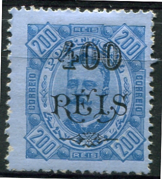 339.jpg -     Lote:    339                   Descrição:         1902 &mdash; D. Carlos I, tipo Diogo Neto, com sobretaxa. MF73a, 400 s/ 200 reis, azul s/ azul, papel porcelana, denteado 13 &frac12;, tipo II. Exemplar com goma original e sinal de charneira sem defeitos nem reparações e com boa cor. Certificado de peritagem de J. Miranda da Mota. Valor de catálogo &euro; 600,00.         **       Valor Base:     &euro; 200,00     Valor Venda:     &euro;      